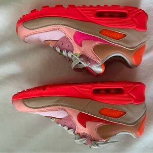 Nike Women's Air Max 90 Sneakers - PRM